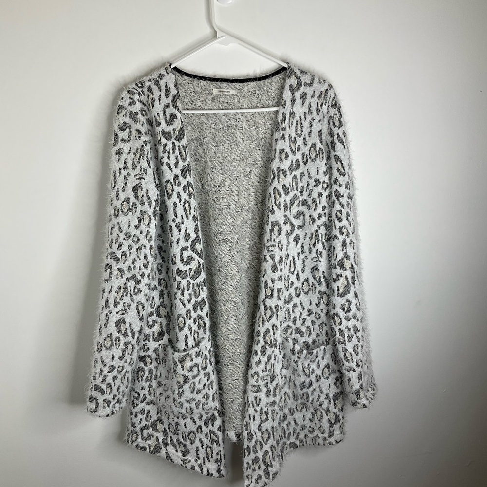 Maurices White and Gray Animal Print Cardigan size LARGE